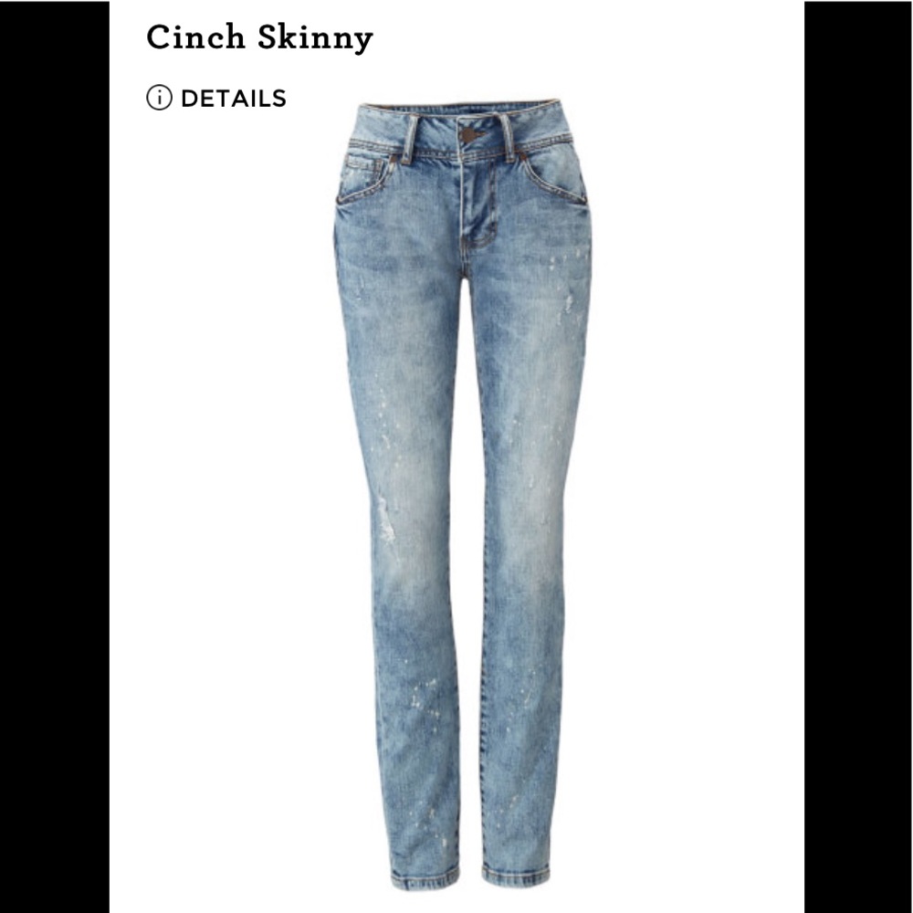NWT CAbi Cinch Skinny Jeans, Size 8, Spring 2019